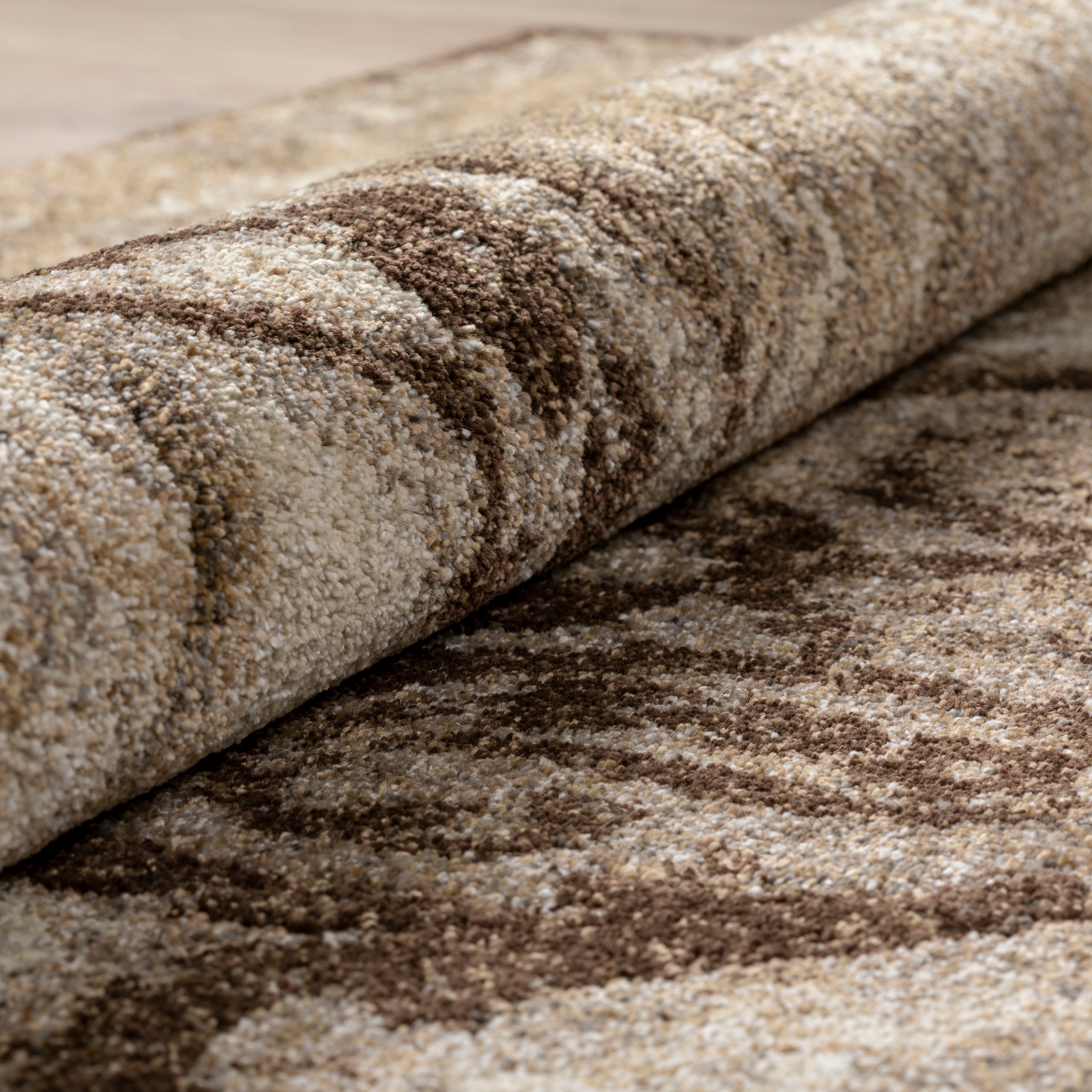 Dalyn Antigua Mocha 5'3"X7'7" Area Rug