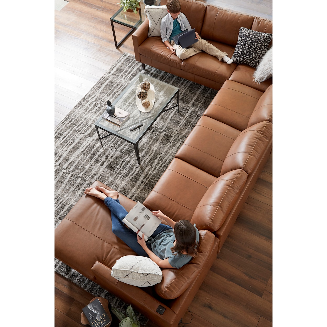 Bravo Furniture Trafton Leather 6-Seat Sectional Sofa w/ Chaise