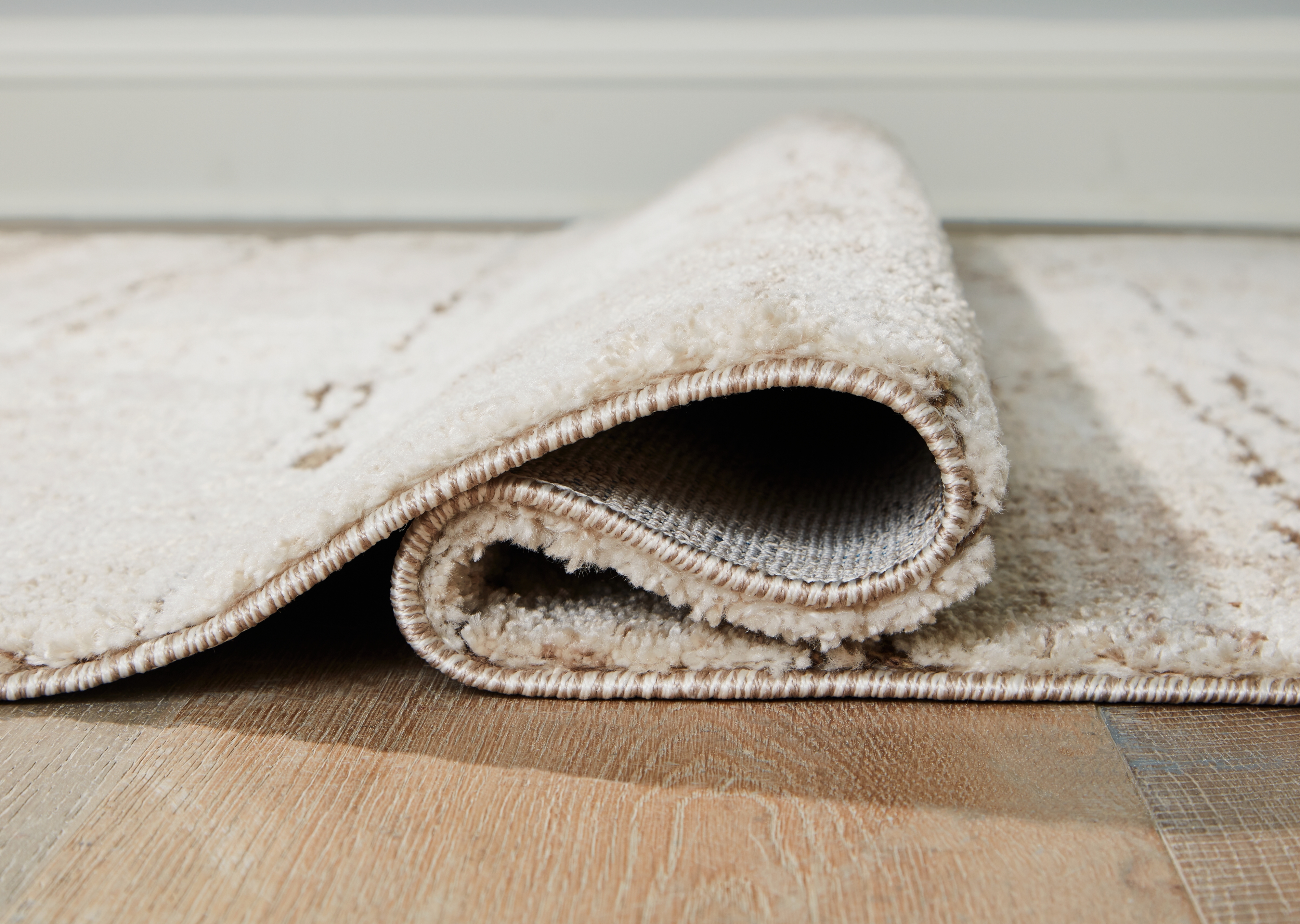 Signature Design by Ashley Kasney Large Rug