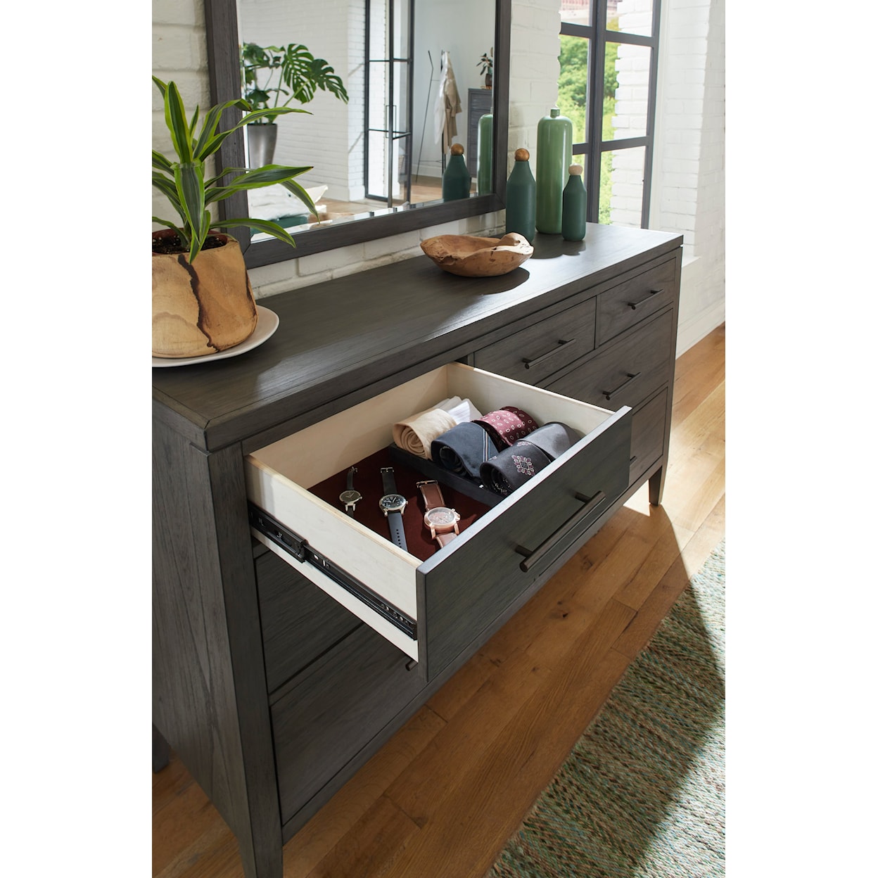 Aspenhome Preston 7-Drawer Dresser