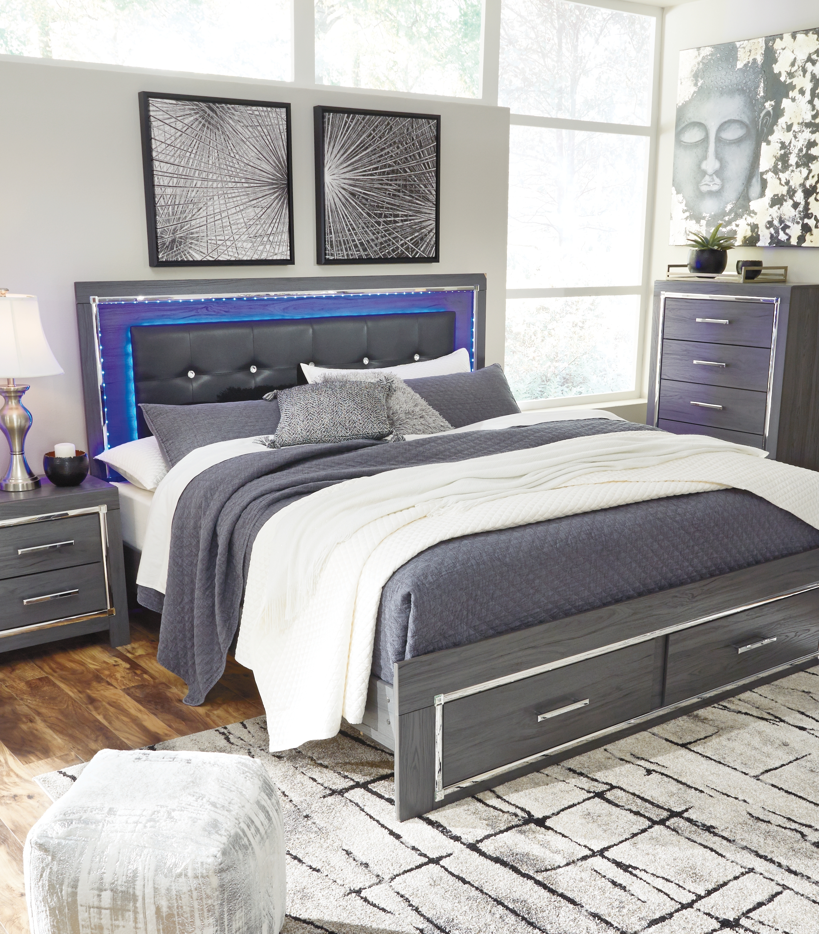 Signature Design by Ashley Lodanna King Panel Bed