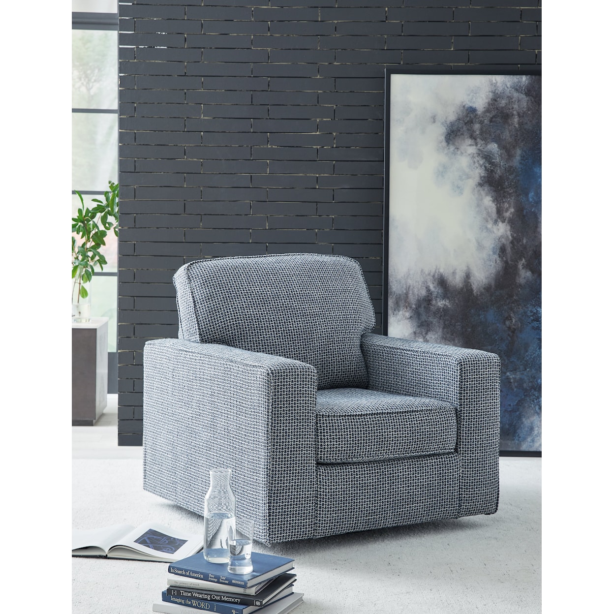 Signature Design by Ashley Olwenburg Swivel Accent Chair