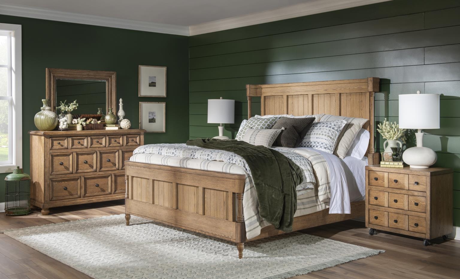 Legacy Classic Vintage Market King Panel Bed