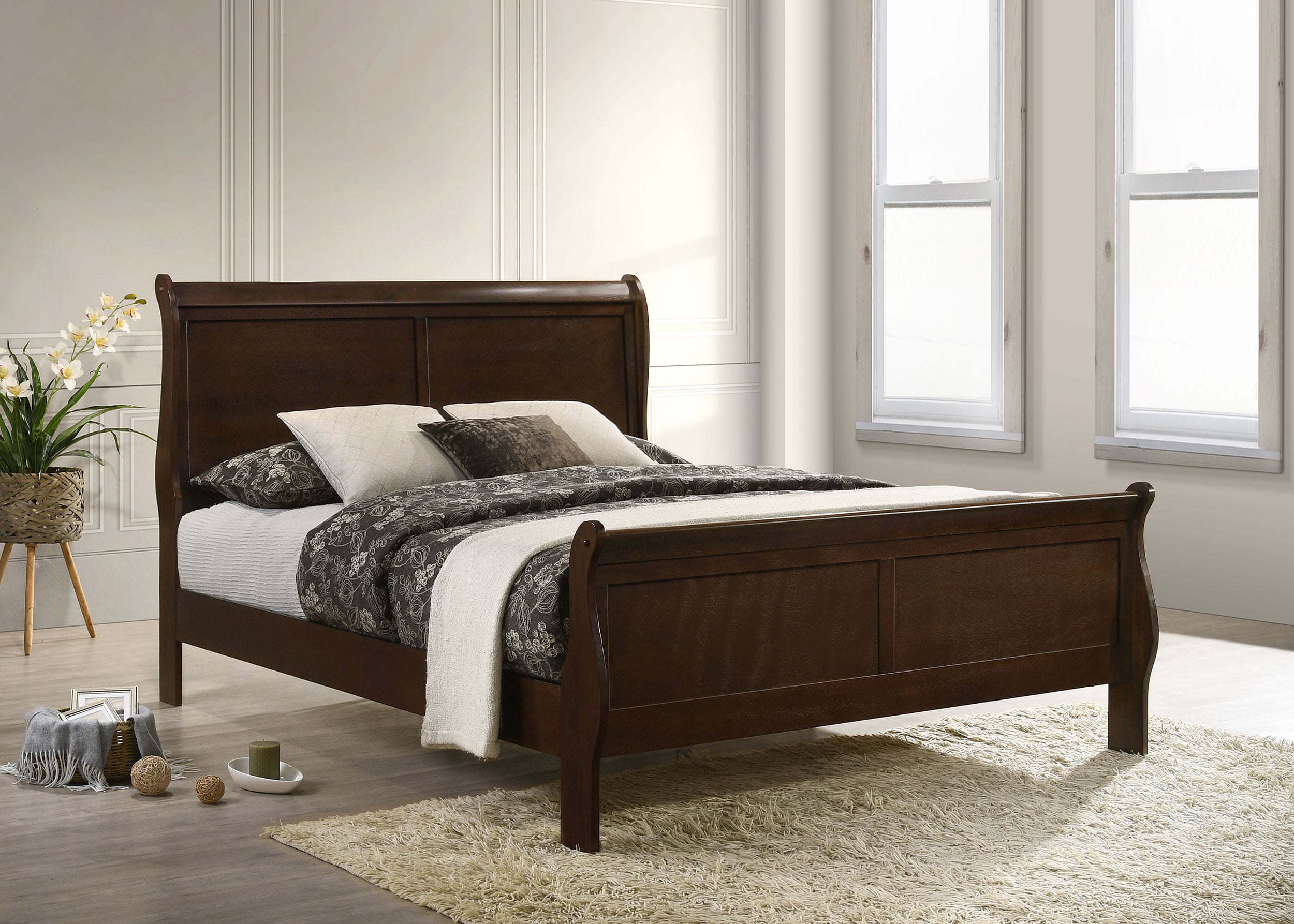 Wood Queen Sleigh Bed