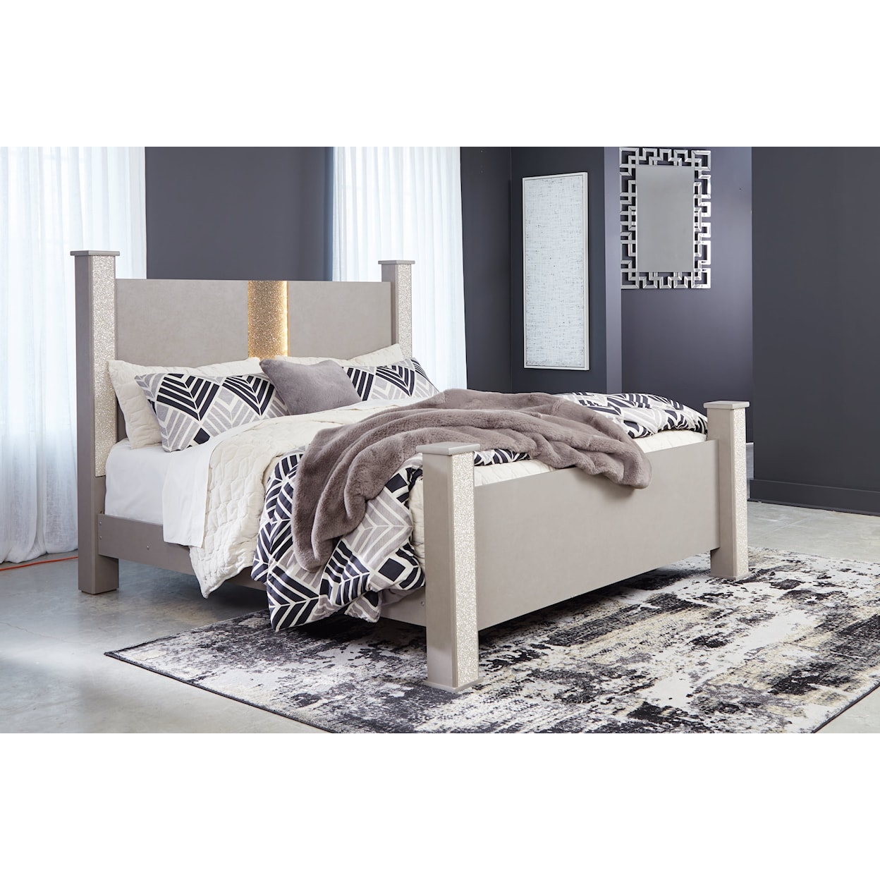 Ashley Furniture Signature Design Surancha Queen Poster Bed