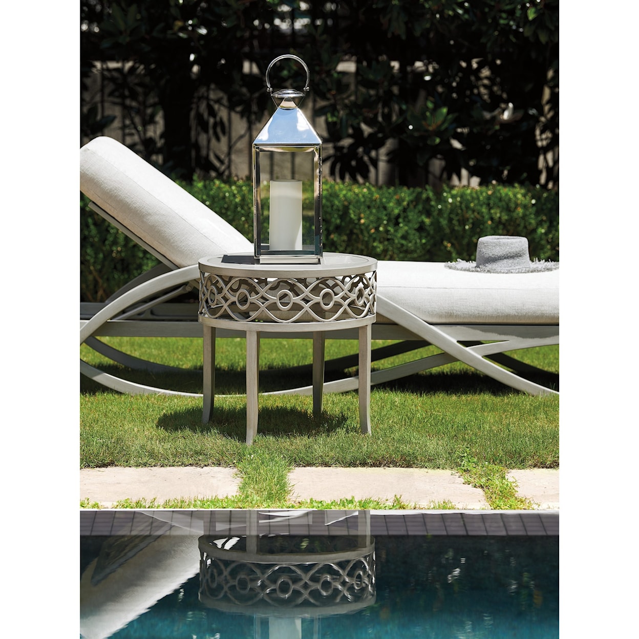 Tommy Bahama Outdoor Living Silver Sands End Table