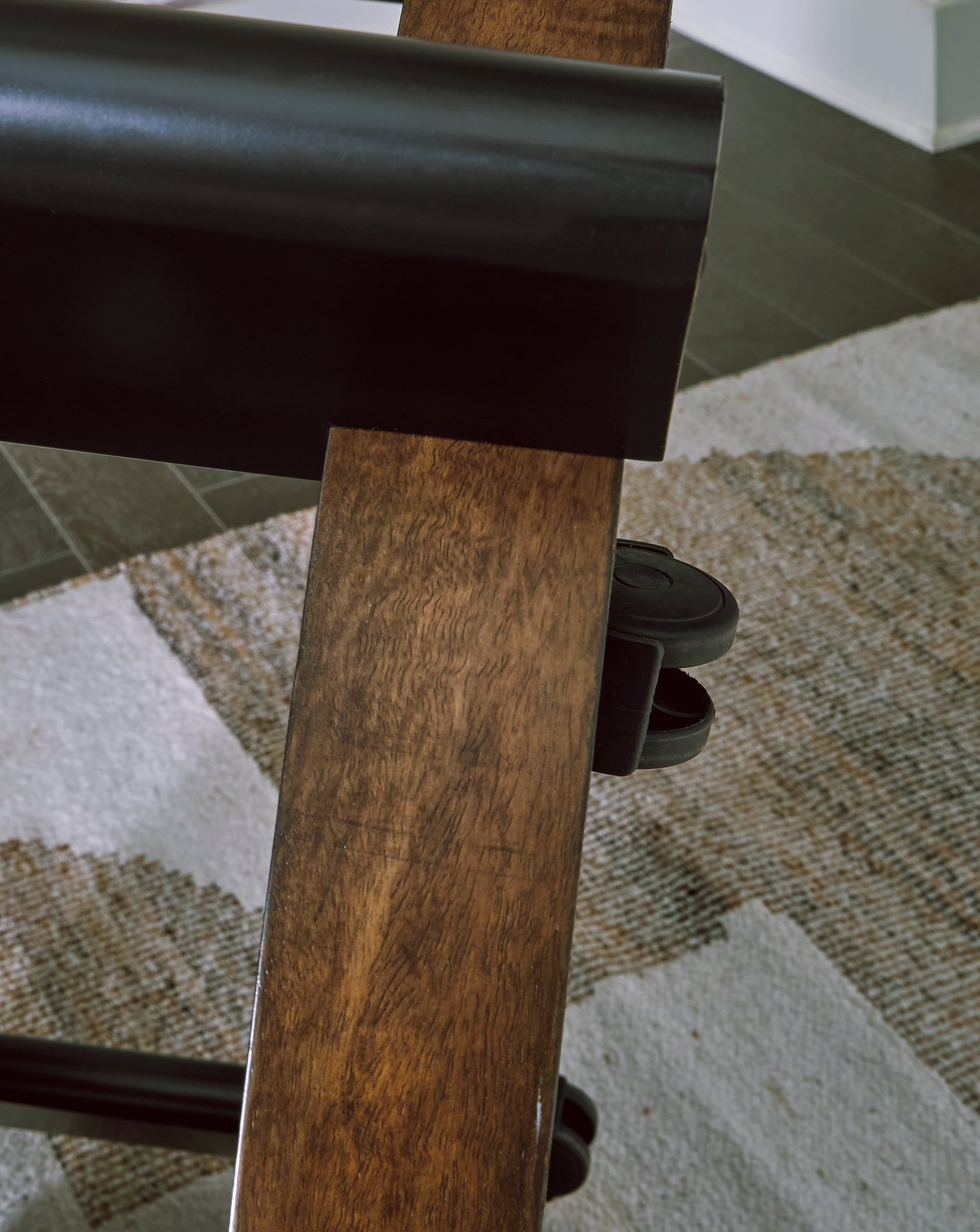 Signature Design by Ashley Kraeburn Coffee Table