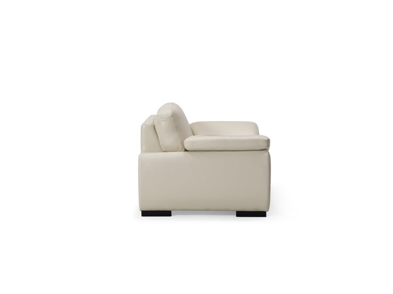 Miami Upholstered Loveseat