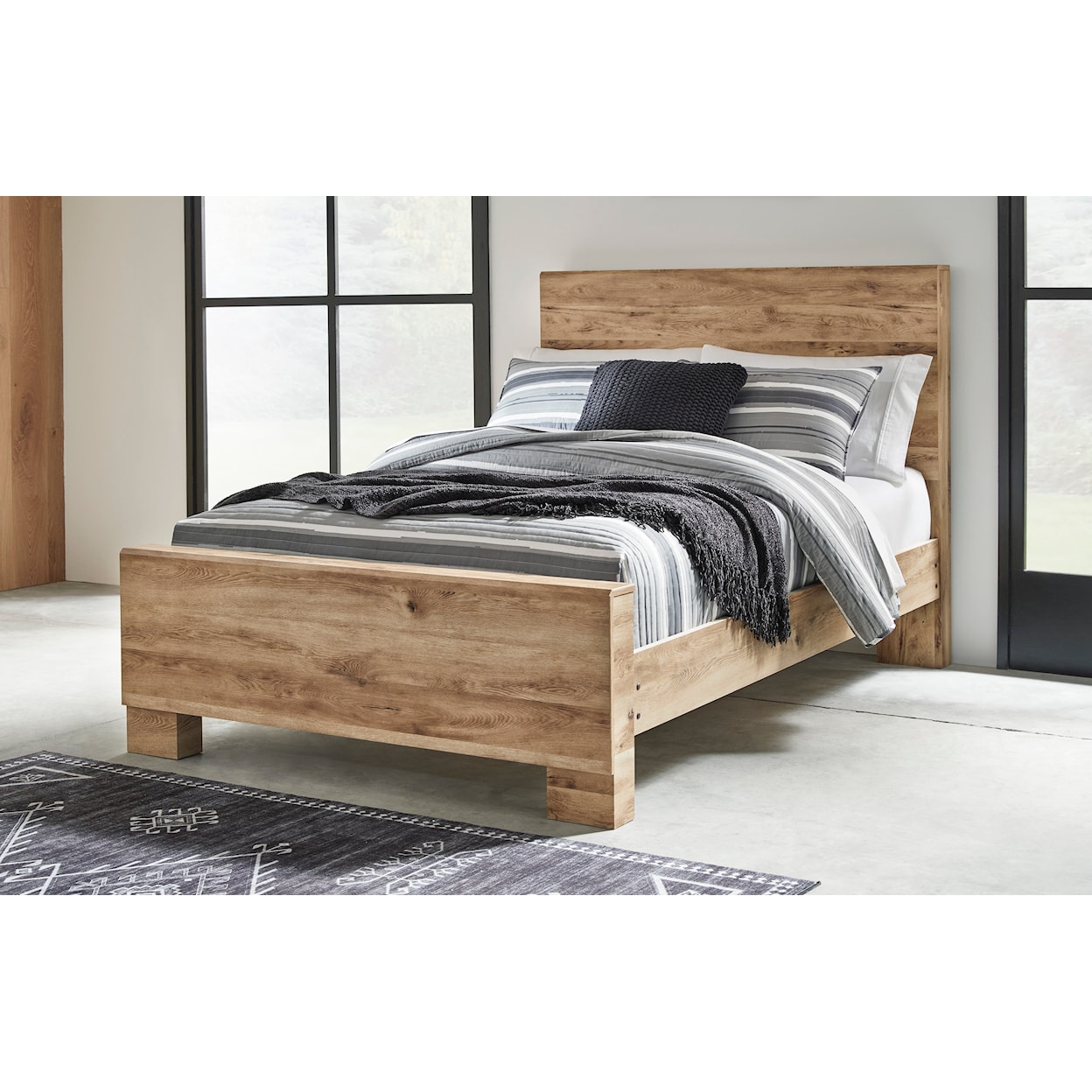 Signature Design Hyanna Full Panel Bed