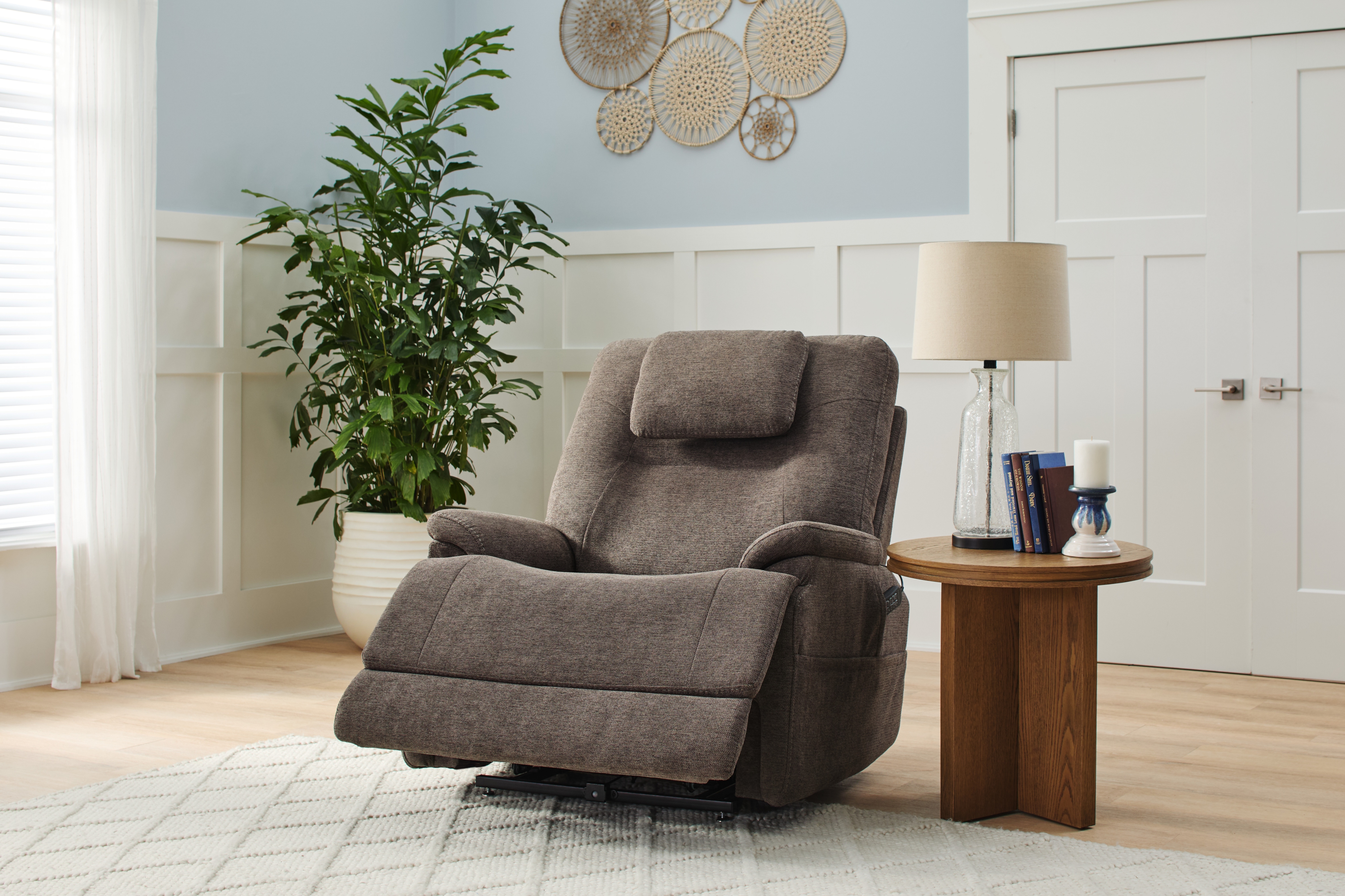 Flexsteel Zecliner Model 2 Power Lift Recliner