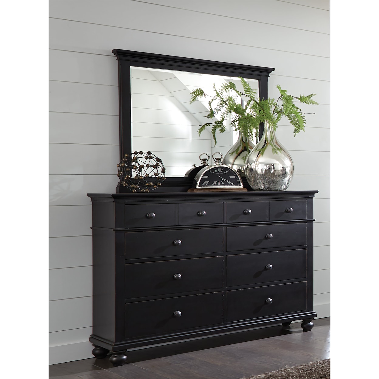 Aspenhome Oxford 8-Drawer Chesser