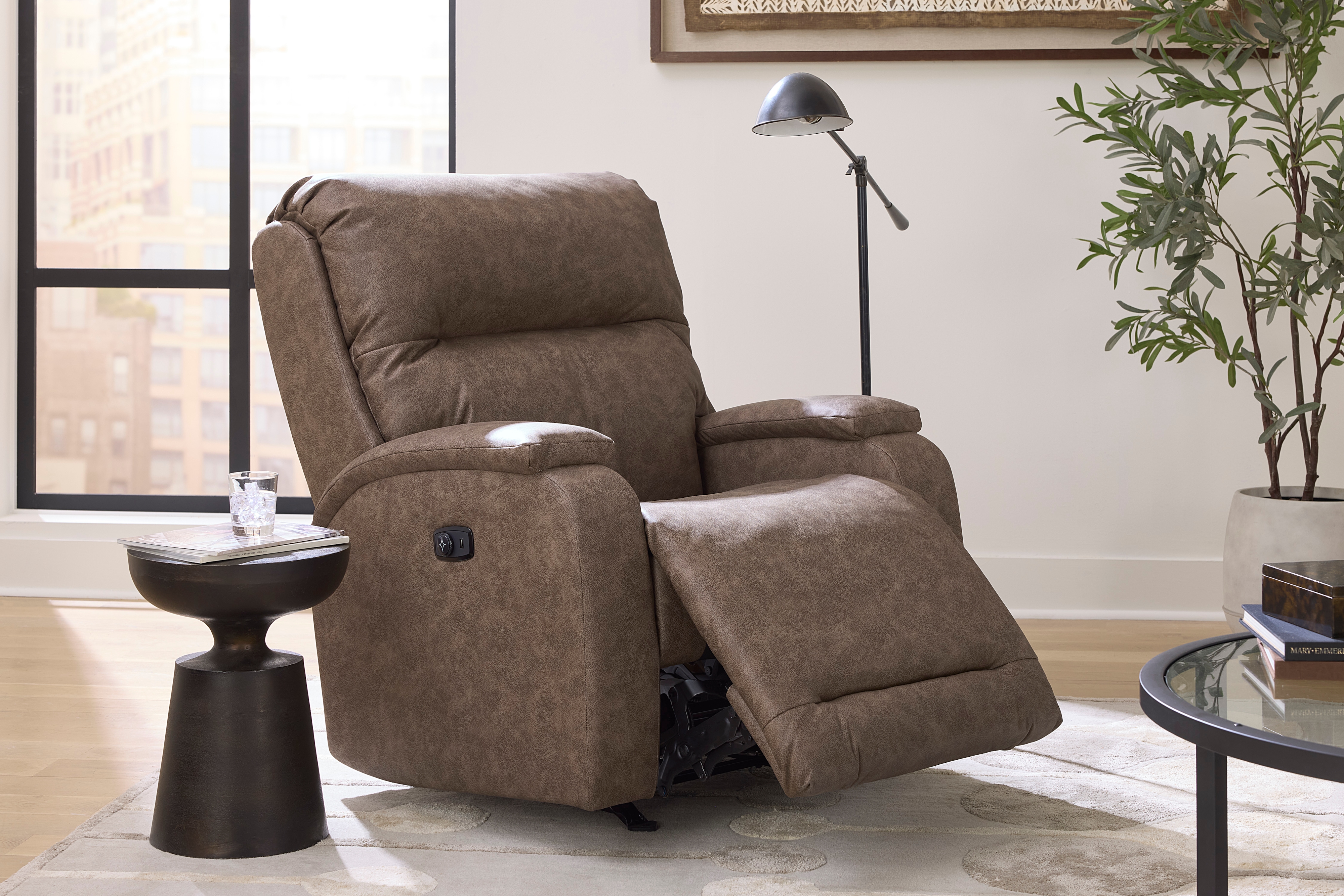 Best Home Furnishings Maverly Power Rocker Recliner