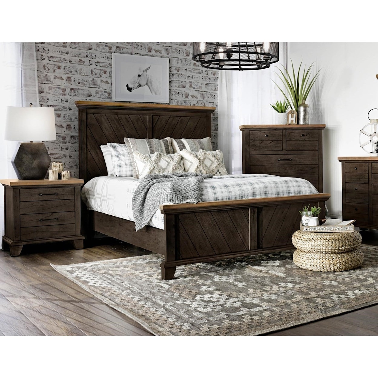 Steve Silver Bear Creek Queen Panel Bed