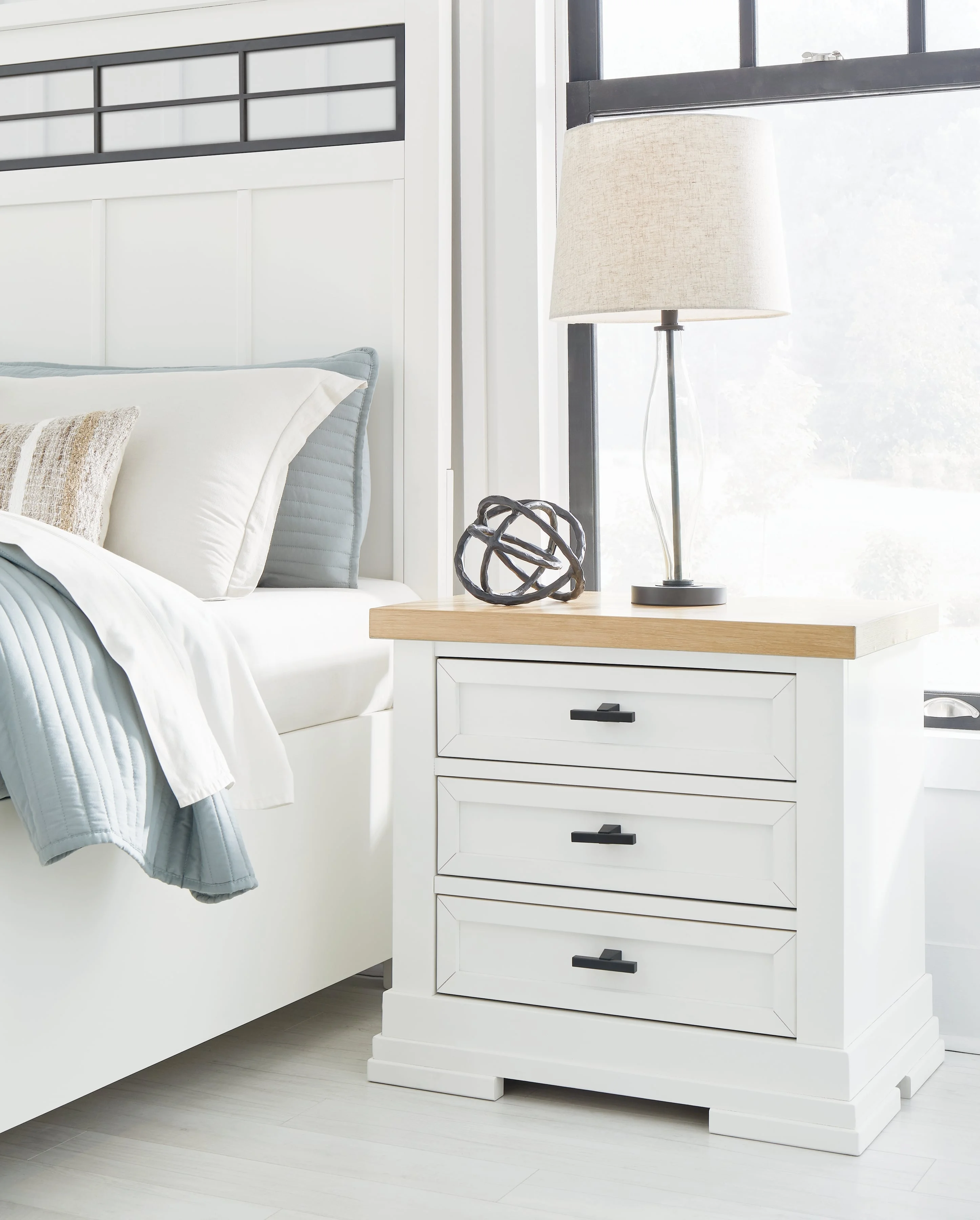 Image 2 of Ashbryn Collection by Benchcraft by Ashley