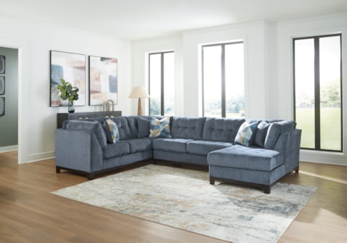 3-Piece Sectional With Chaise