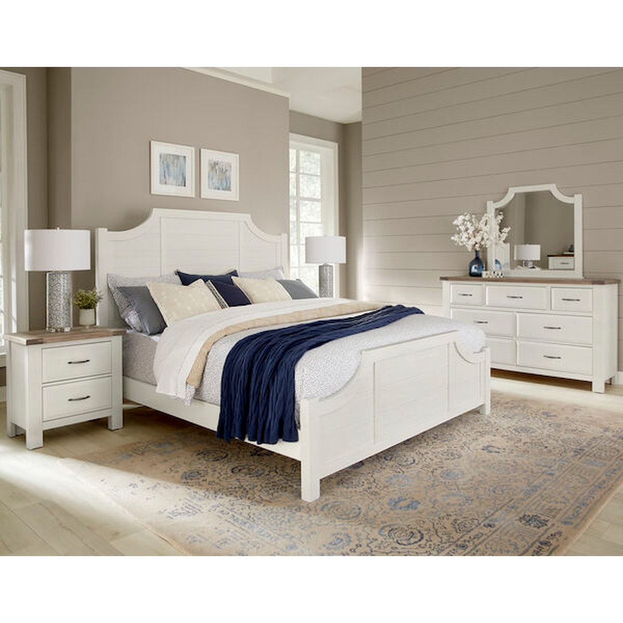 Artisan & Post Maple Road Scalloped Queen Bed 