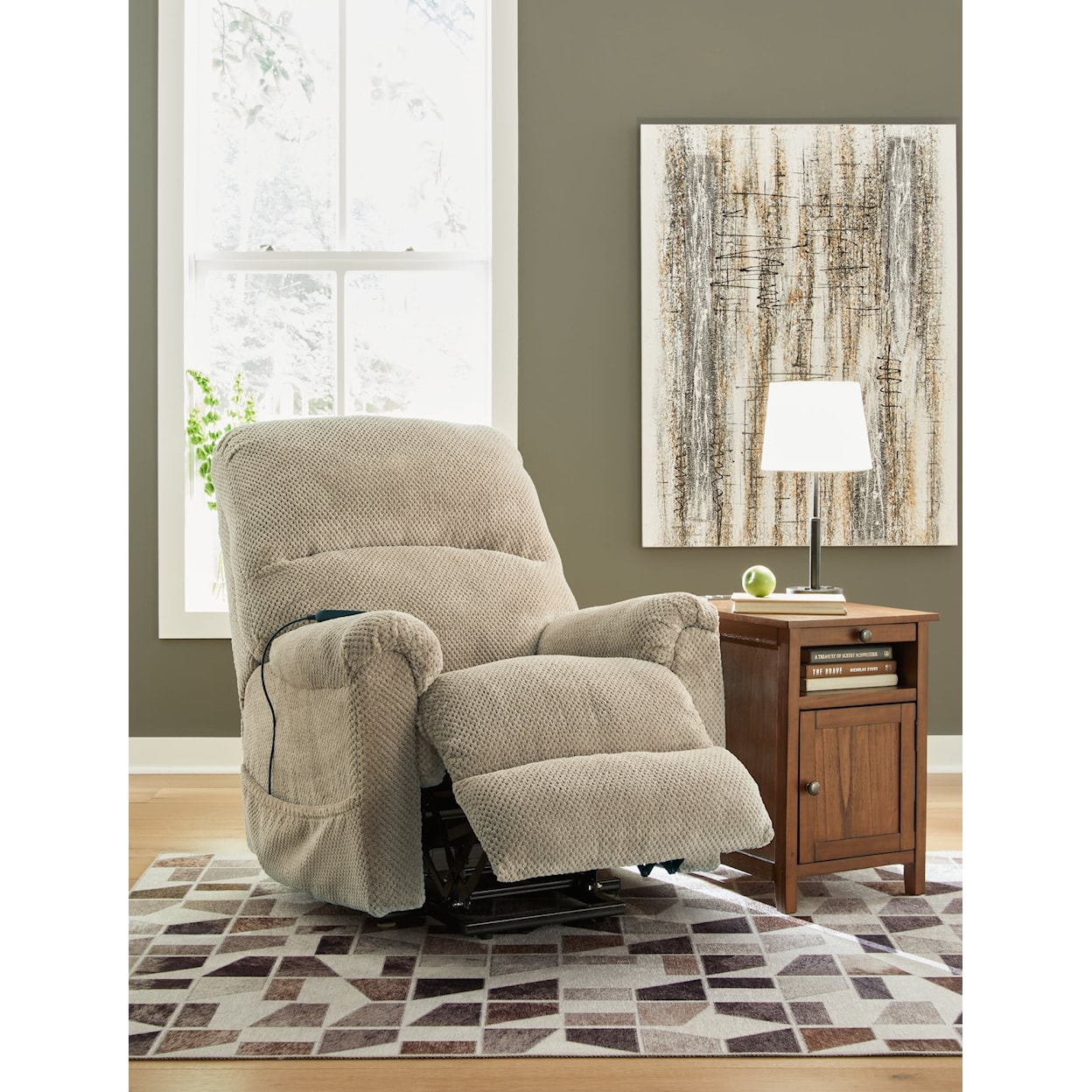 Ashley Furniture Signature Design Shadowboxer Power Lift Recliner