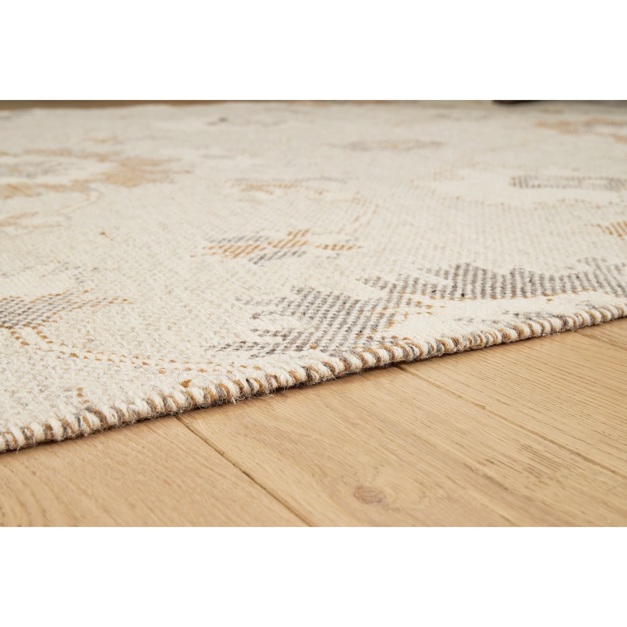 Ashley Signature Design Calkin Medium Rug