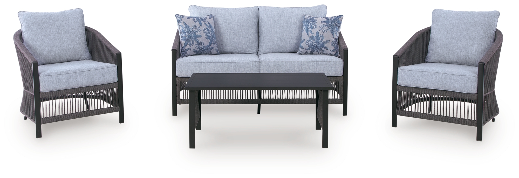 Outdoor Love/Chairs/Table