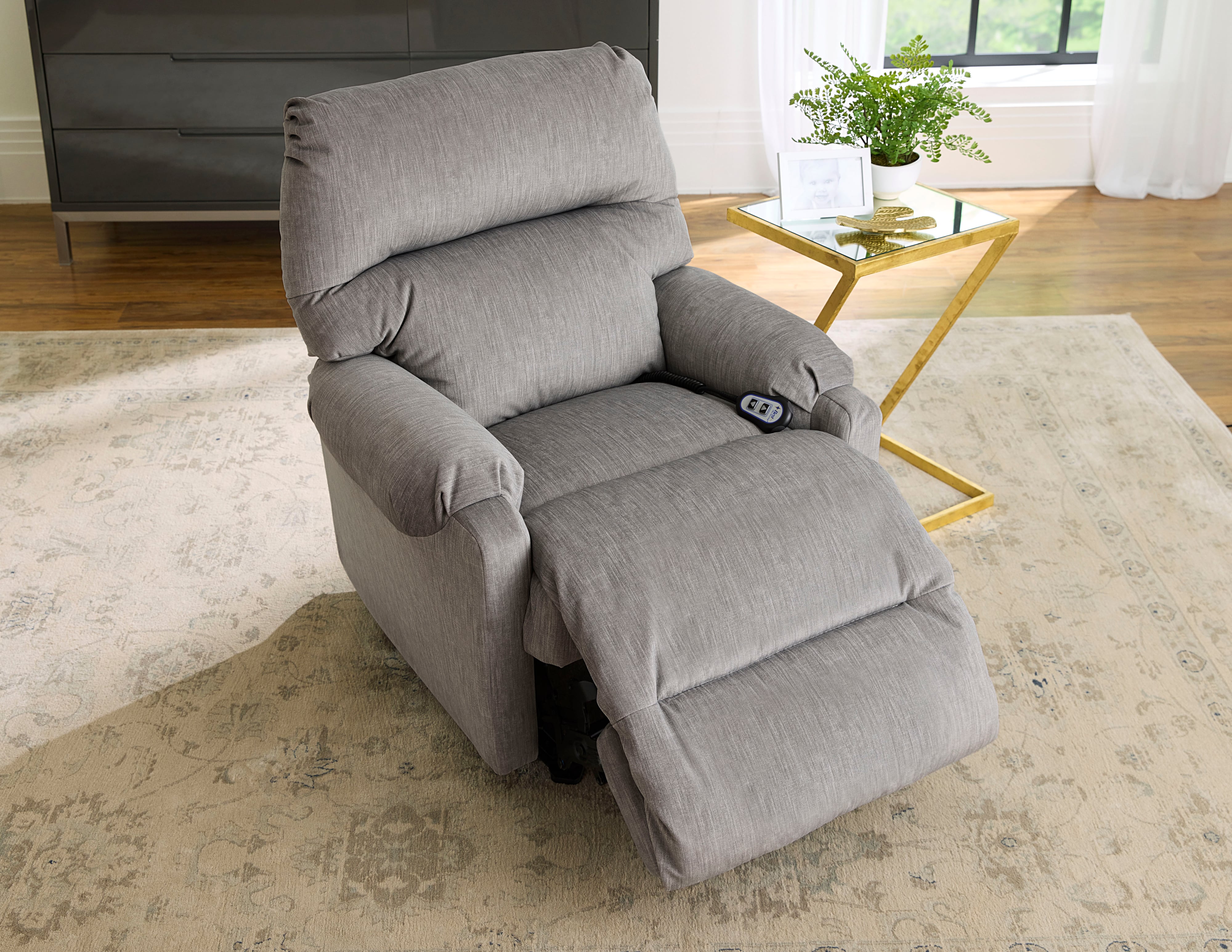 Best Home Furnishings Cannes Power Swivel Glider Recliner