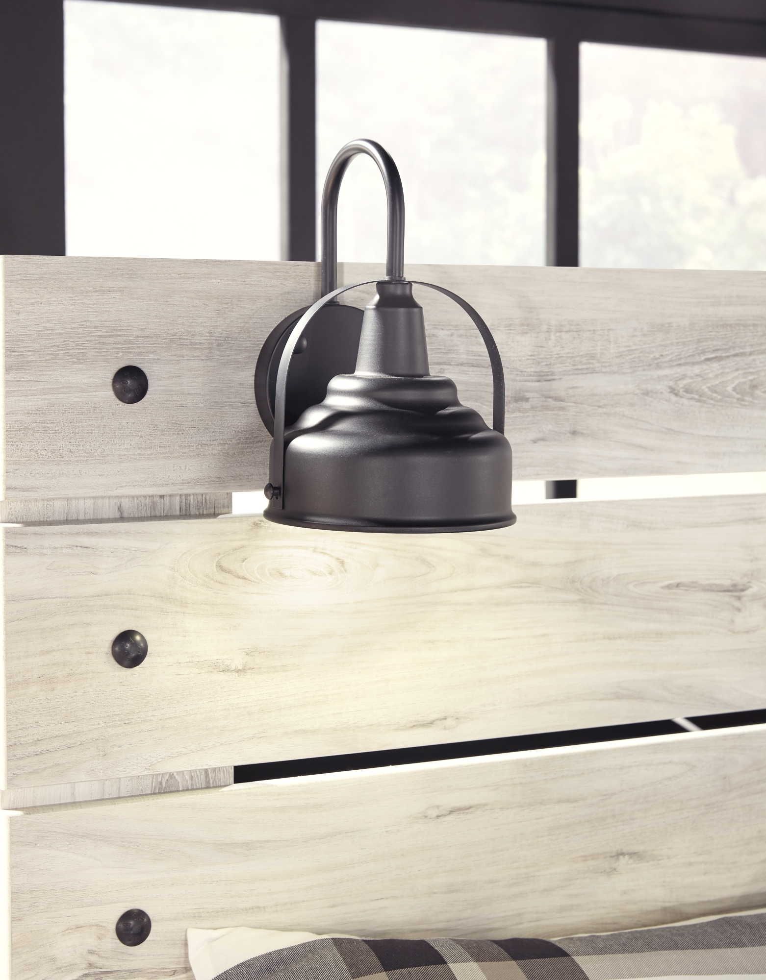 Signature Design by Ashley Cambeck Queen Bedroom Set