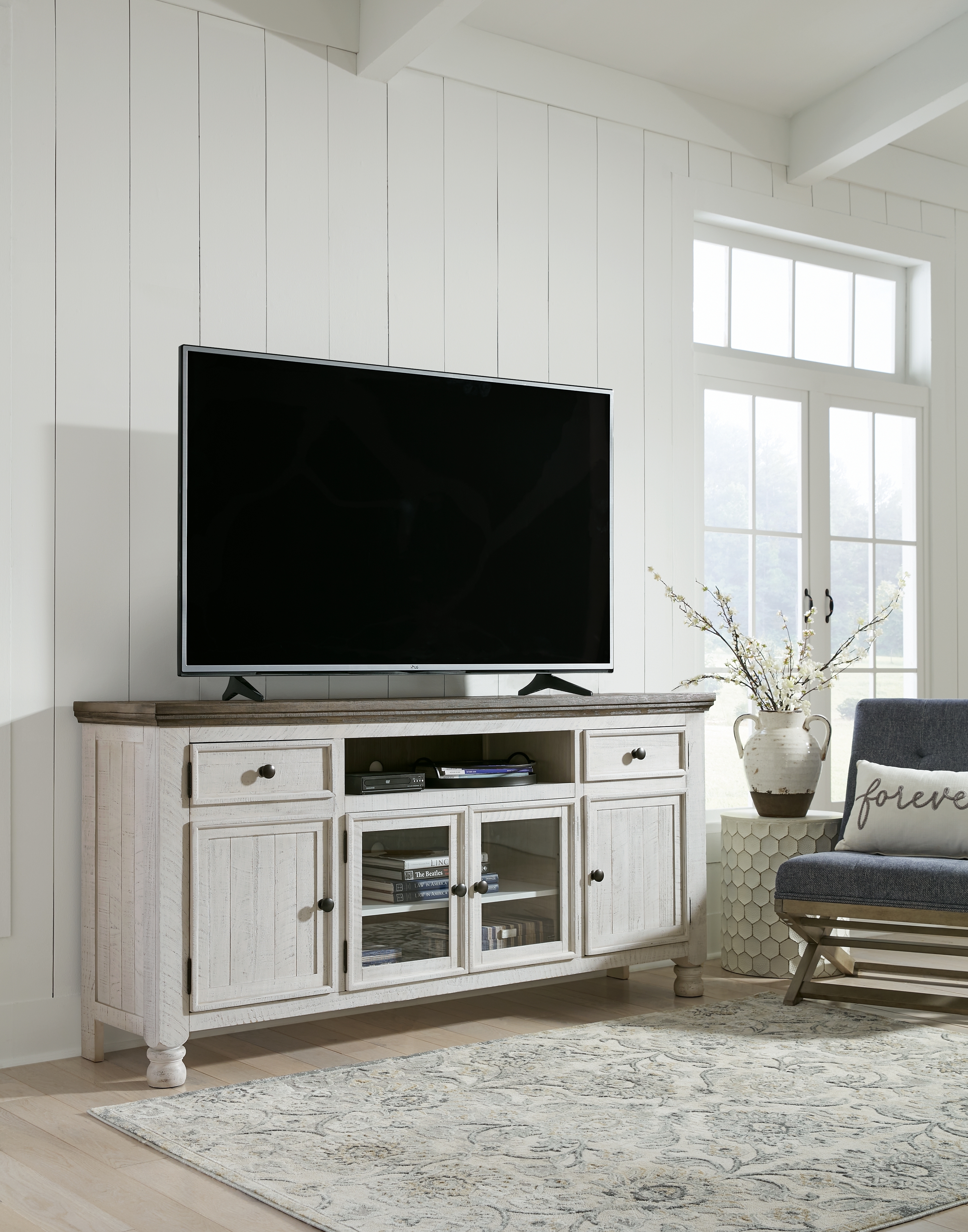 Signature Design by Ashley Havalance Extra Large TV Stand