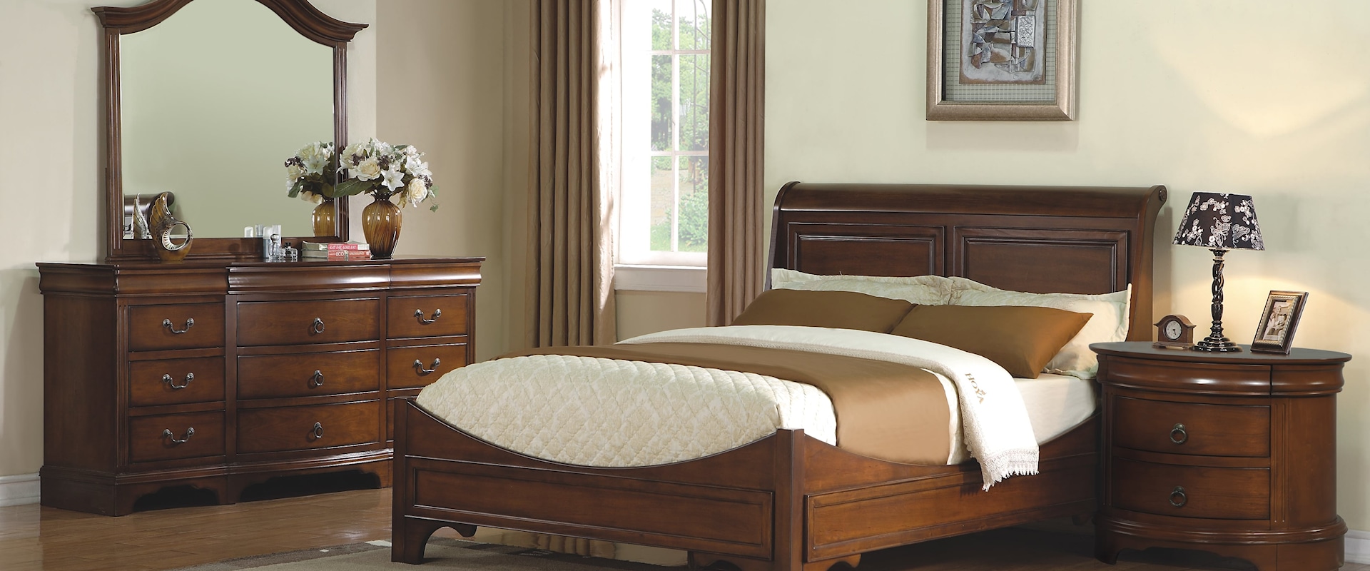 Traditional 4-Piece Queen Bedroom Set