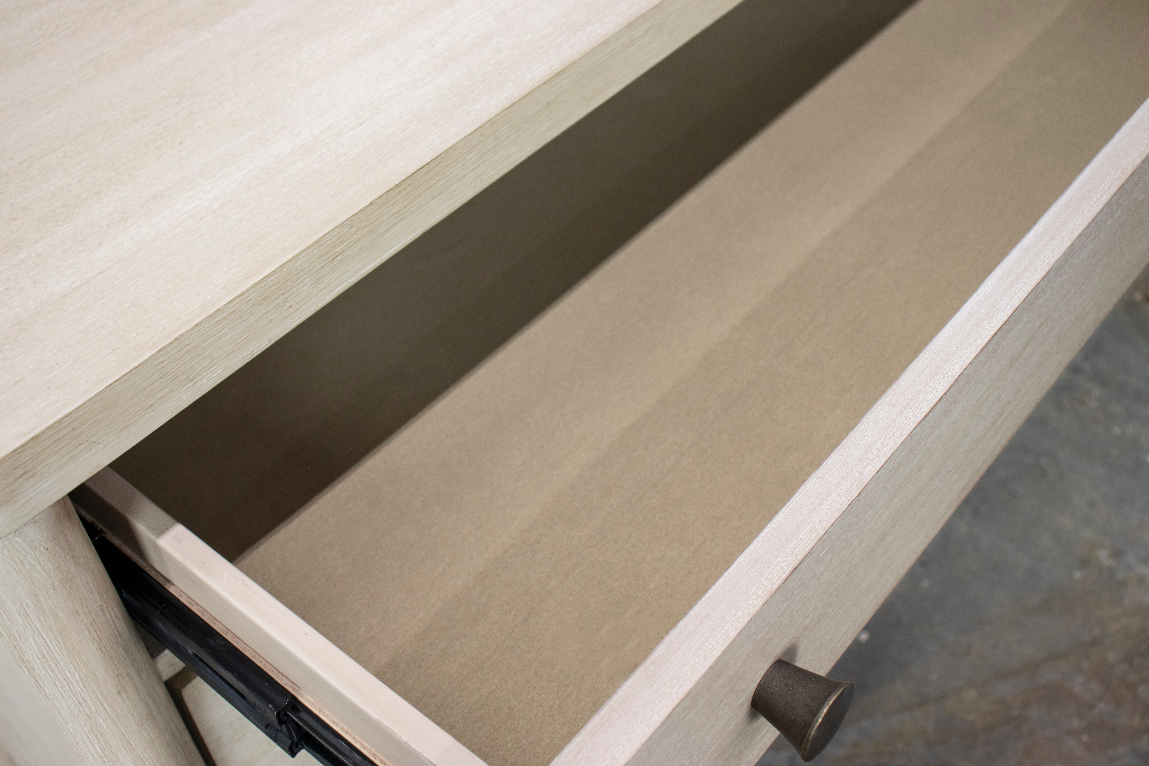 Riverside Furniture Laguna Eight Drawer Dresser