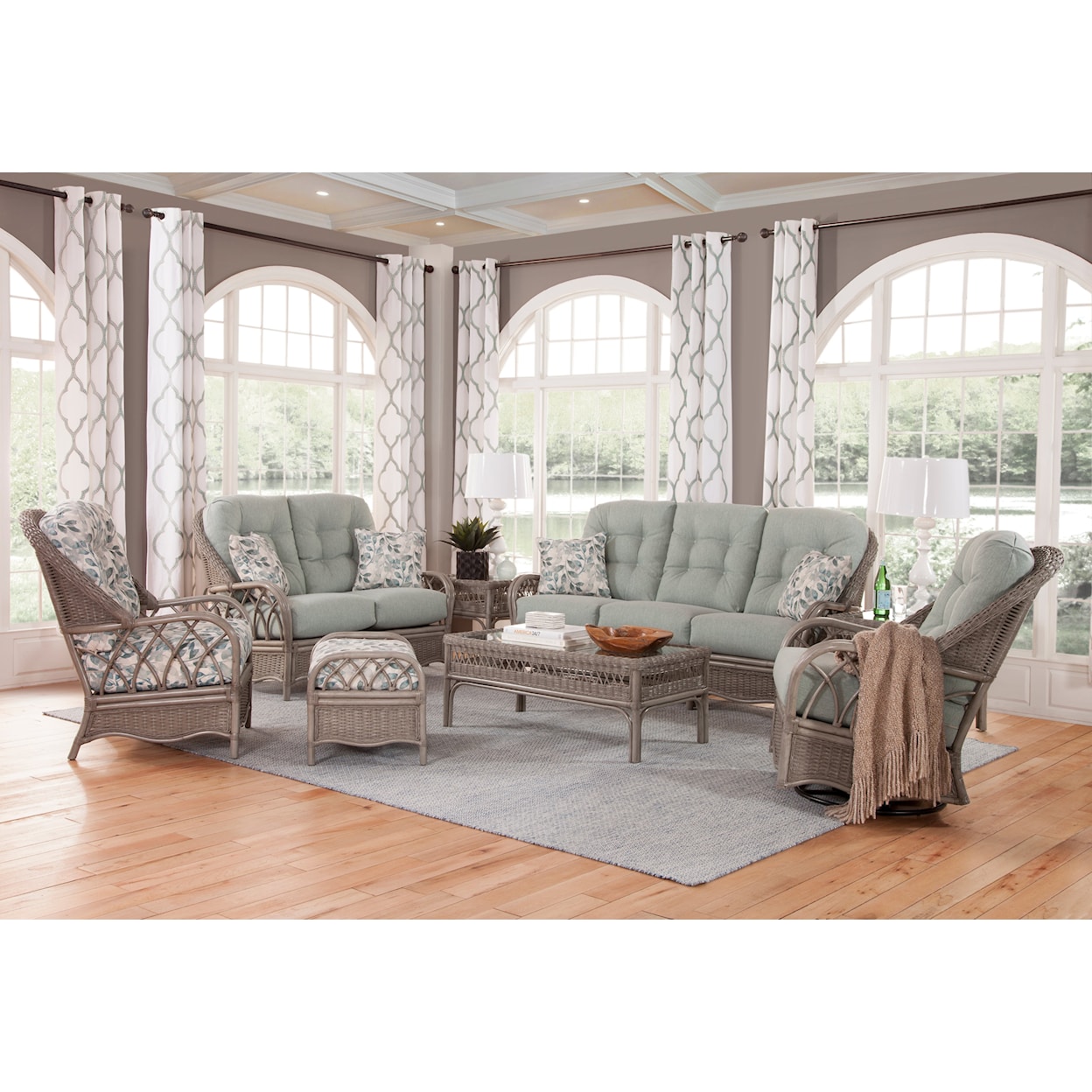 Braxton Culler Everglade Everglade Loveseat