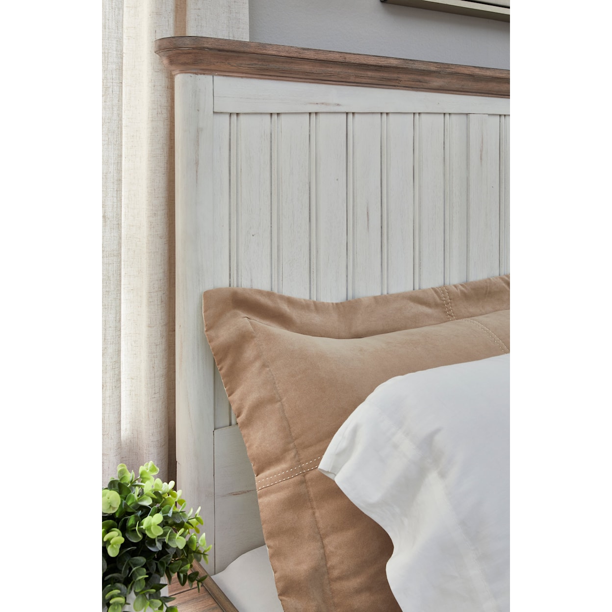 American Woodcrafters Beach Comber King Panel Bed