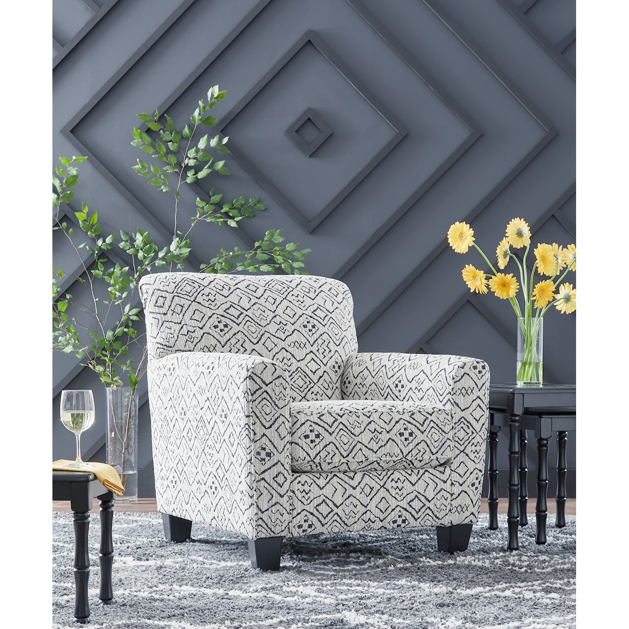 Signature Design by Ashley Hayesdale Accent Chair