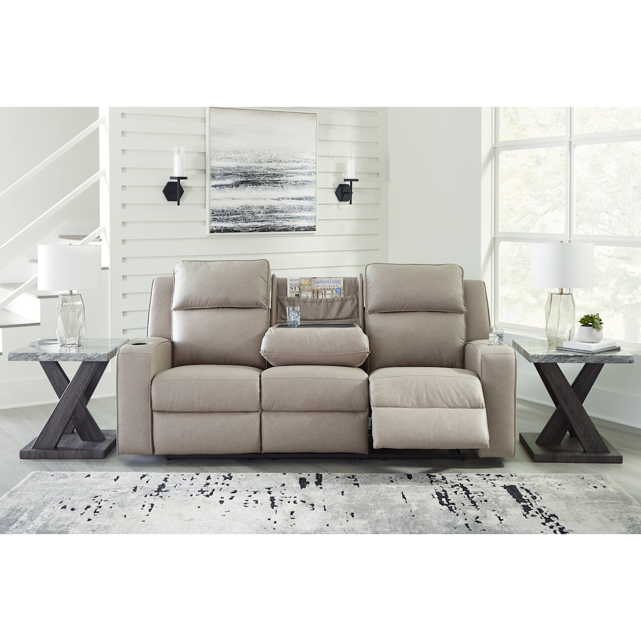 Signature Design Lavenhorne Reclining Sofa w/ Drop Down Table