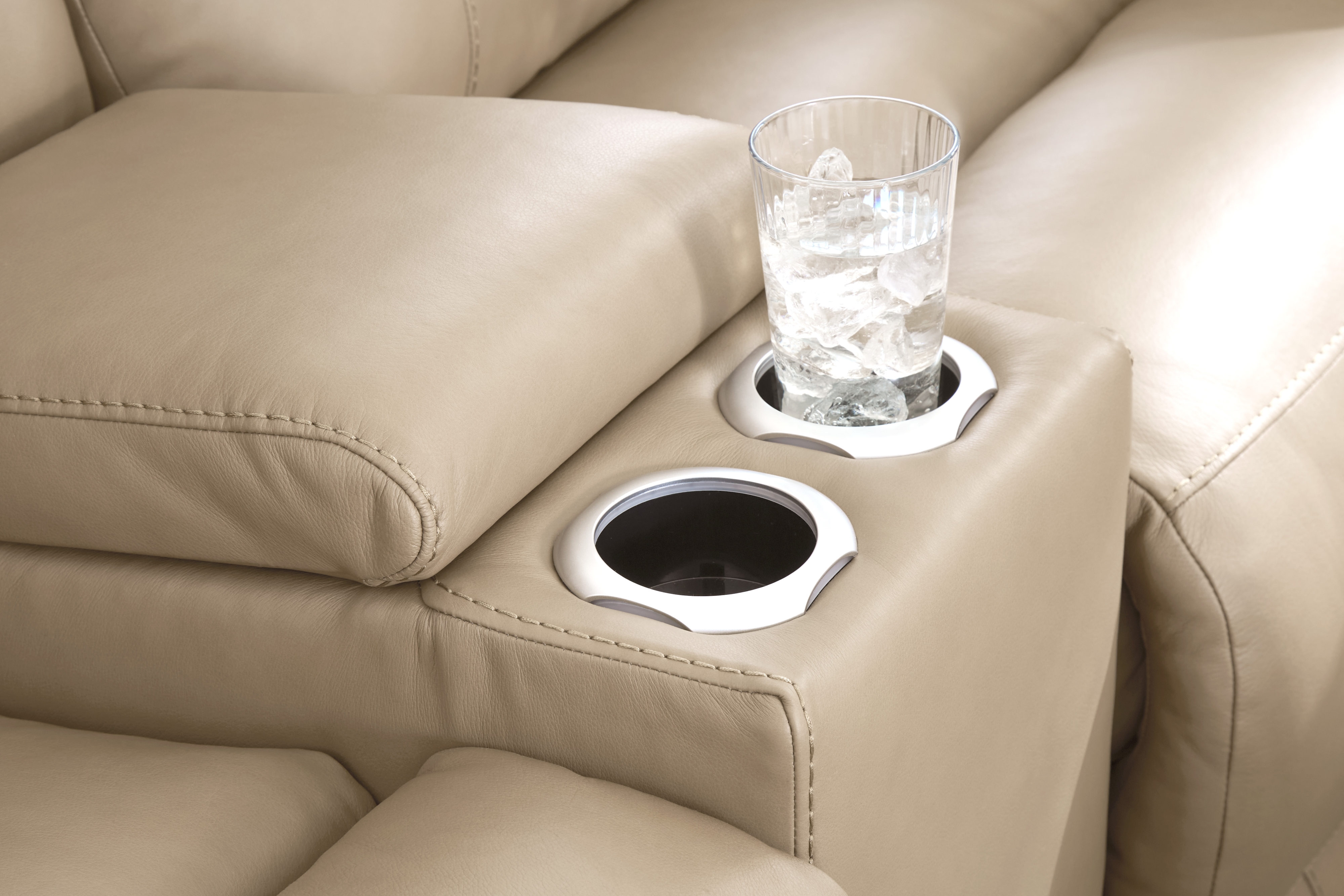 Power Loveseat with Console and Cupholders