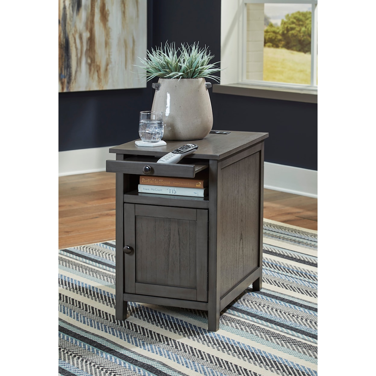 Ashley Signature Design Treytown Chairside End Table