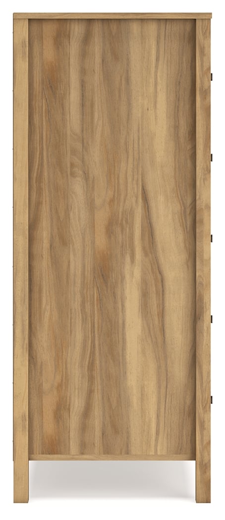 Signature Design by Ashley Bermacy 5-Drawer Chest