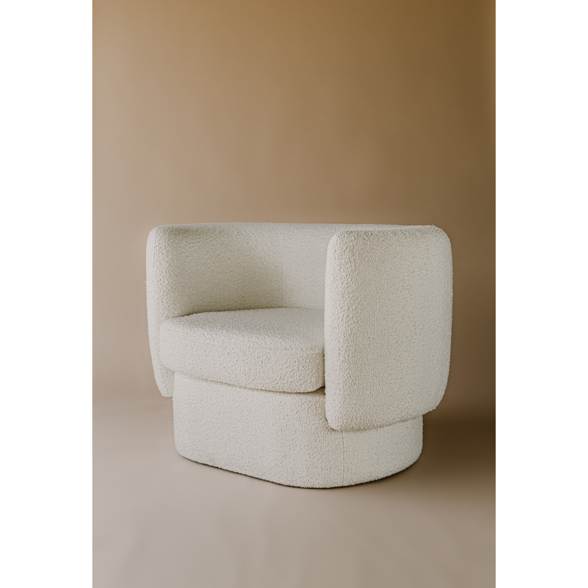 Moe's Home Collection Koba Koba Chair Maya White