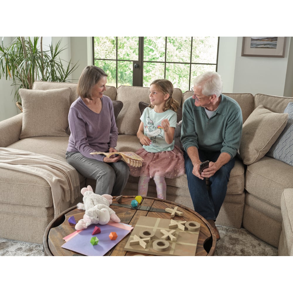 La-Z-Boy Collins Sectional Sofa with Storage Chaise