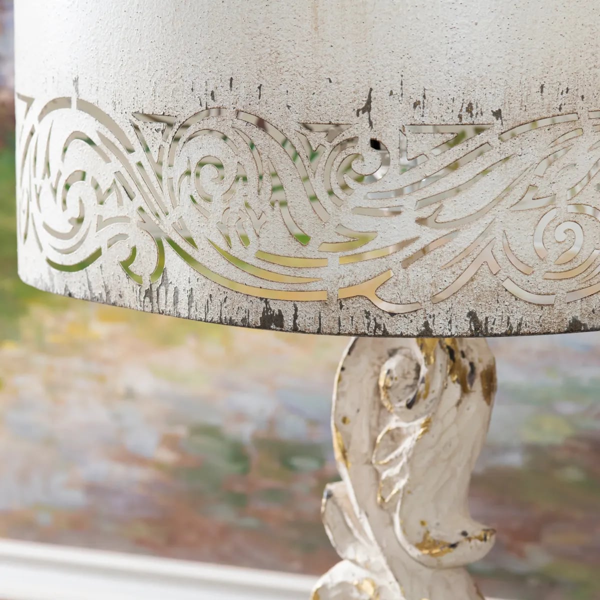 Corinthian Table Lamp