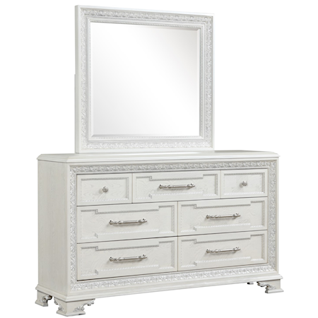 Traditional 7-Drawer Dresser