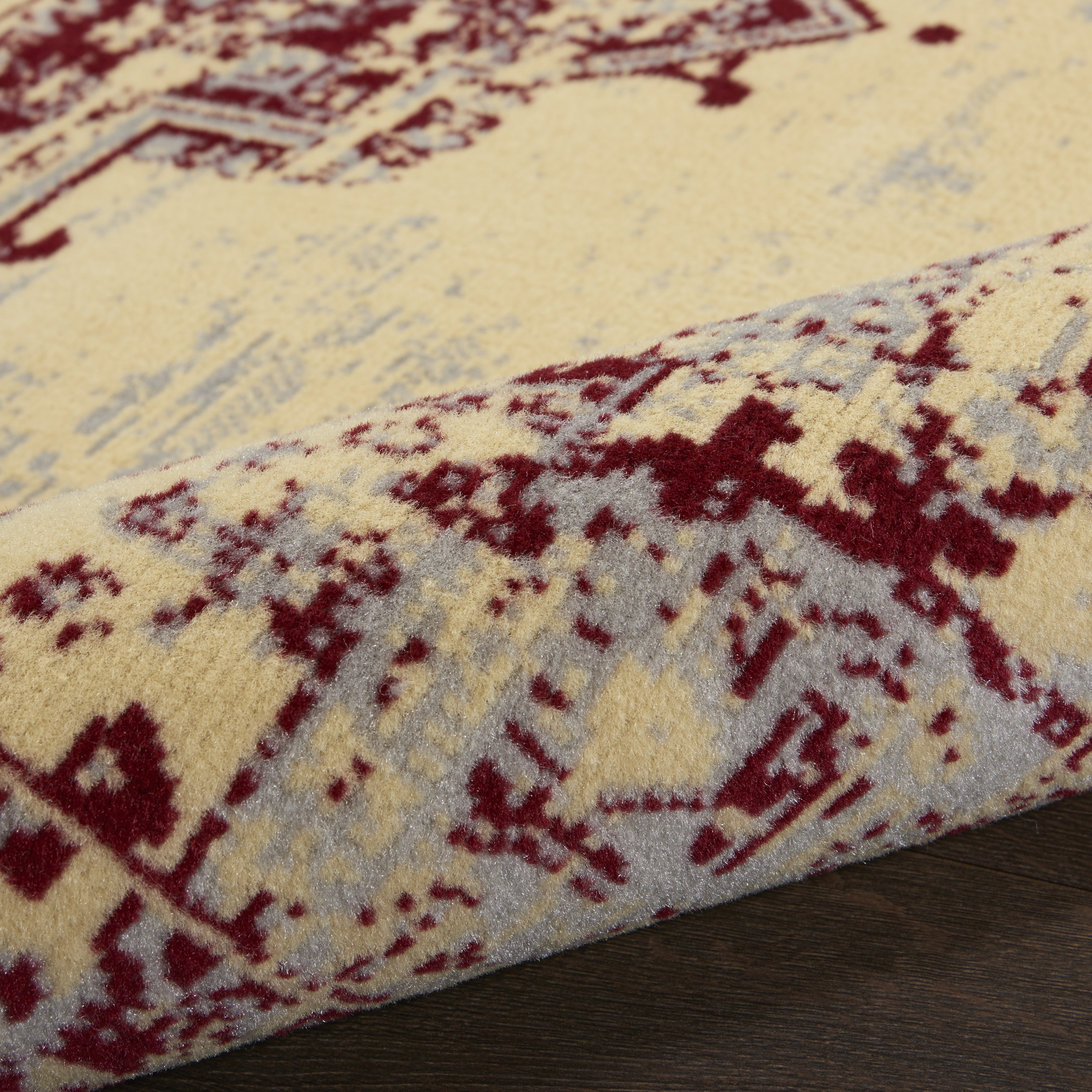 Nourison Grafix 8' Round  Rug