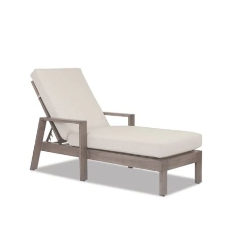 Outdoor Chaise