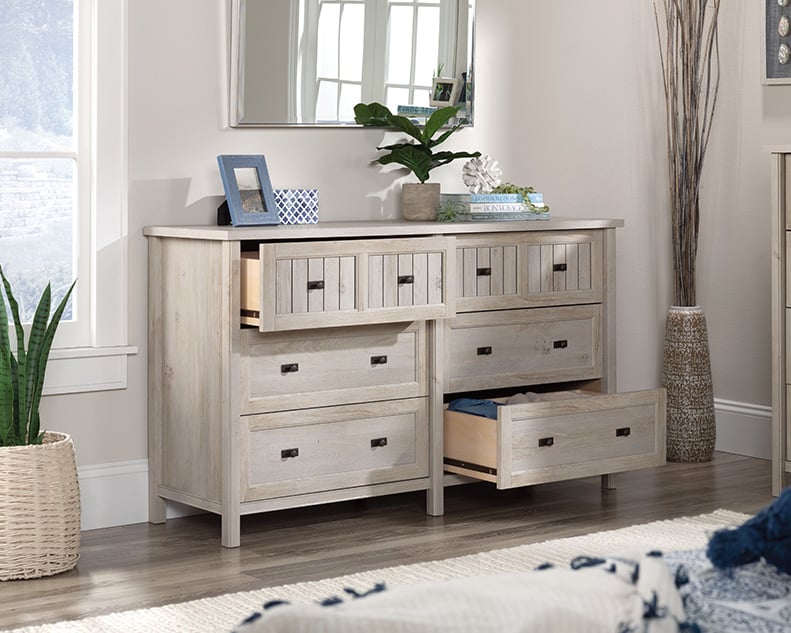 6-Drawer Dresser