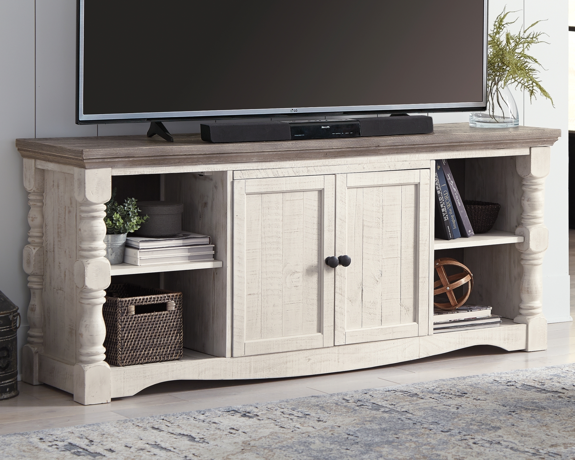 67&amp;quot; TV Stand