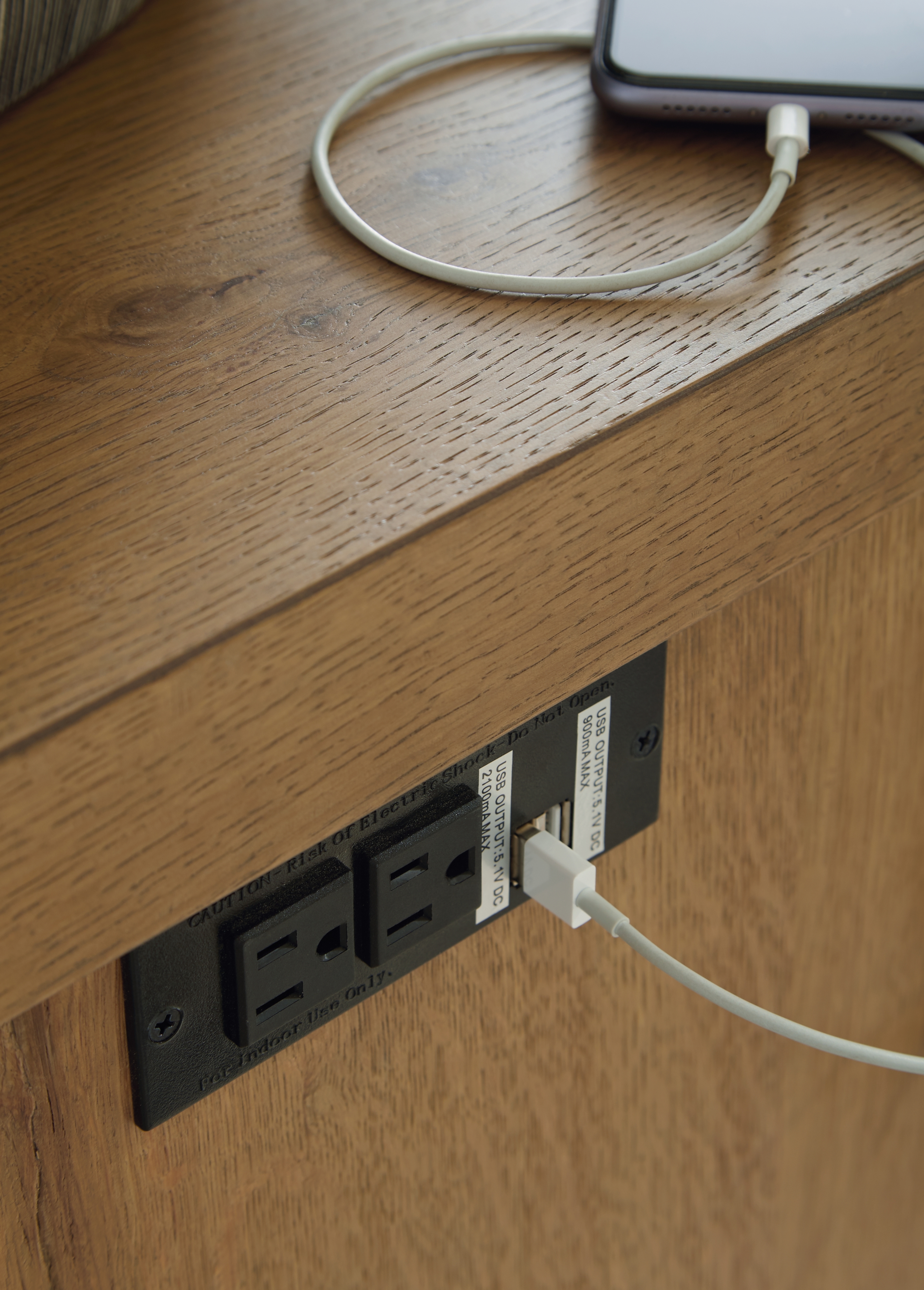 Signature Design by Ashley Brinstead Chairside End Table