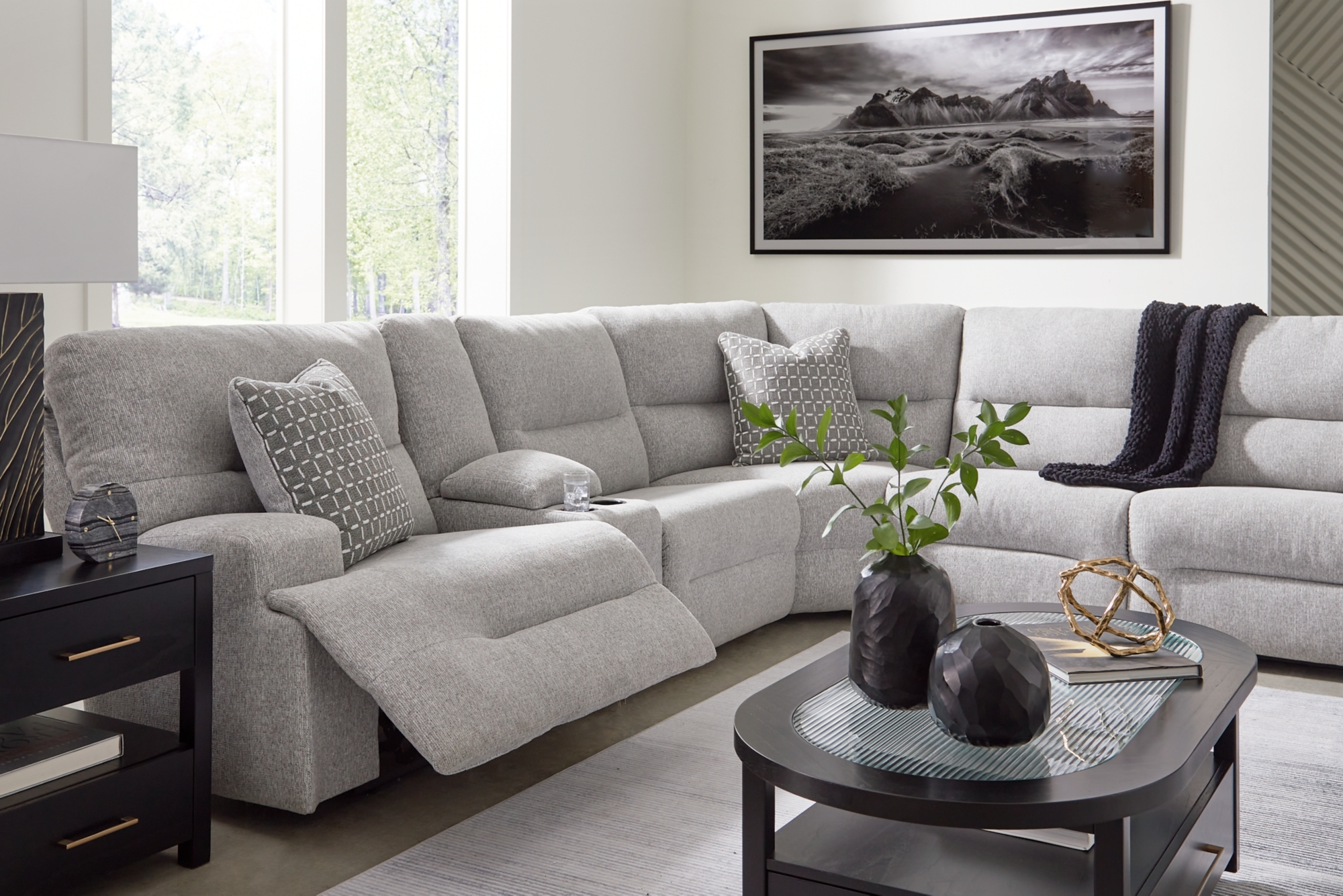 Signature Design by Ashley Acklen Place 7-piece Power Sectional Reclining Sofa