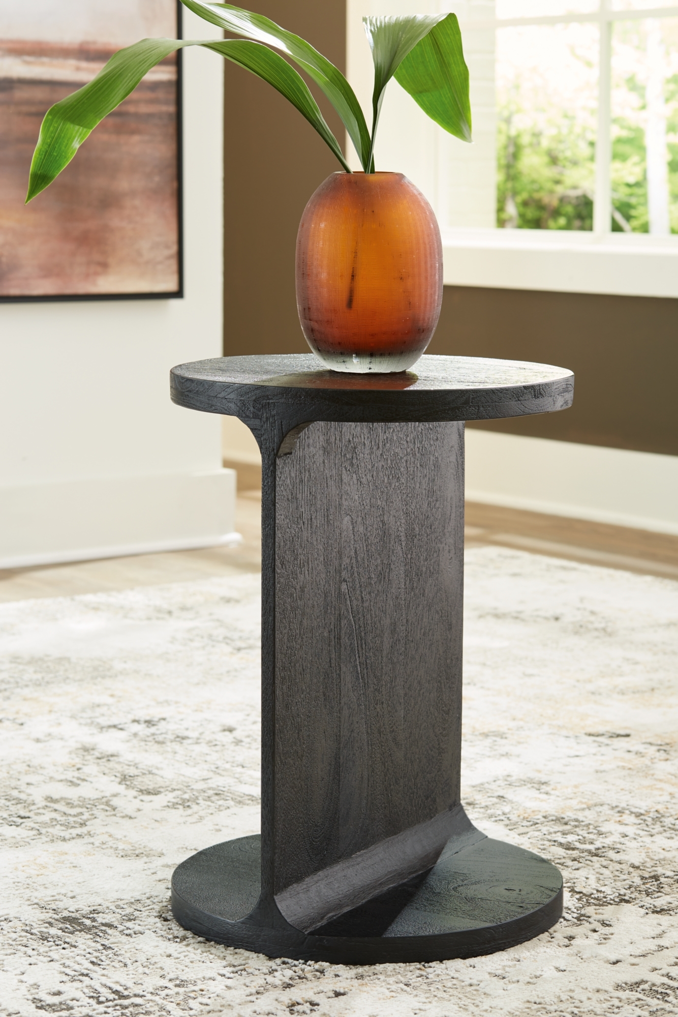 Accent Table