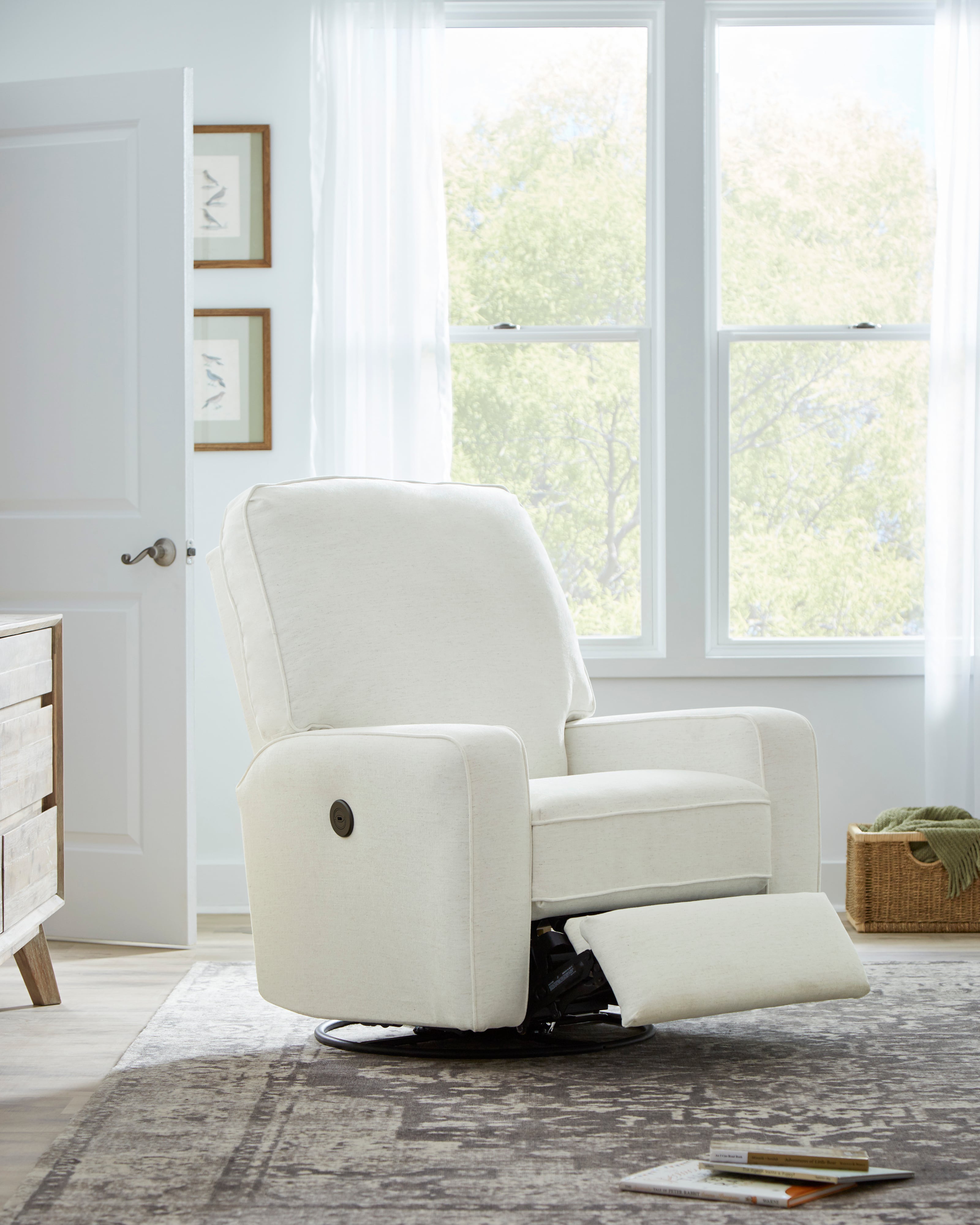 Best Home Furnishings Bilana Bilana Power Swivel Glider Recliner