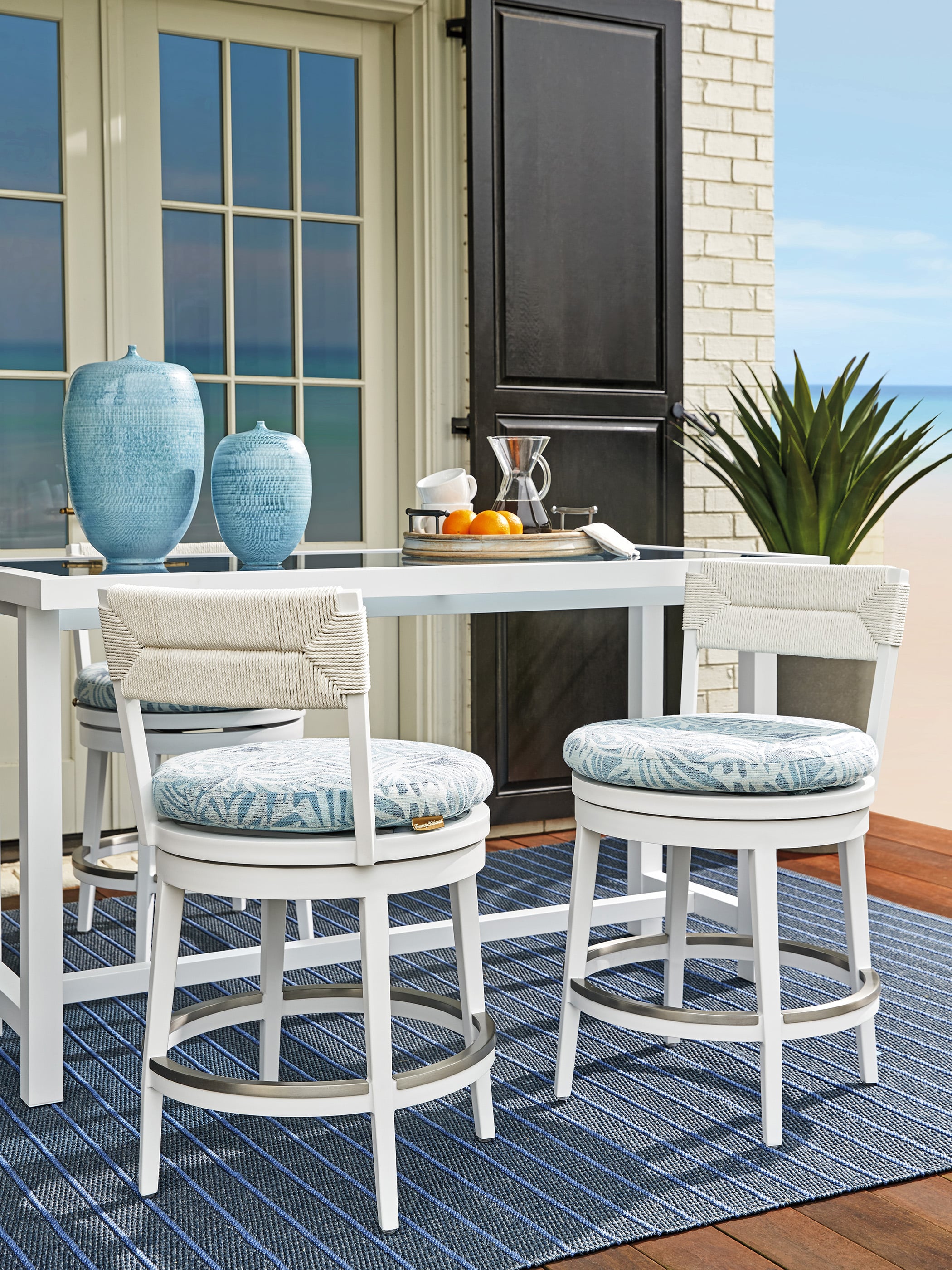 Tommy Bahama Outdoor Living Ocean Breeze Promenade Outdoor Swivel Counter-Height Stool