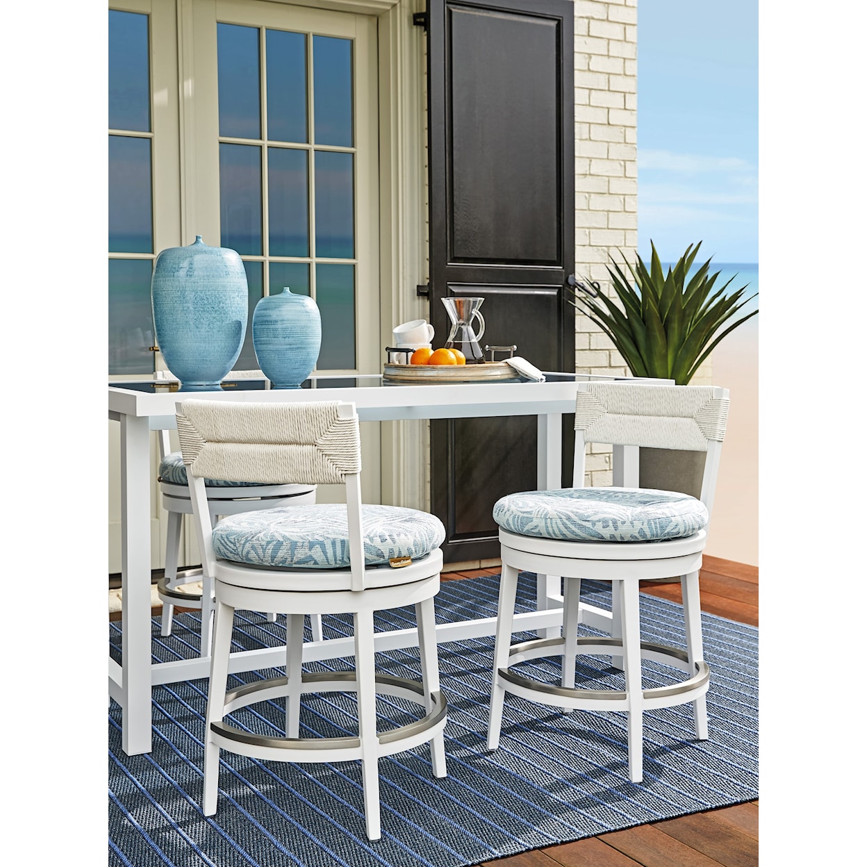 Tommy Bahama Outdoor Living Ocean Breeze Promenade Outdoor Swivel Counter-Height Stool