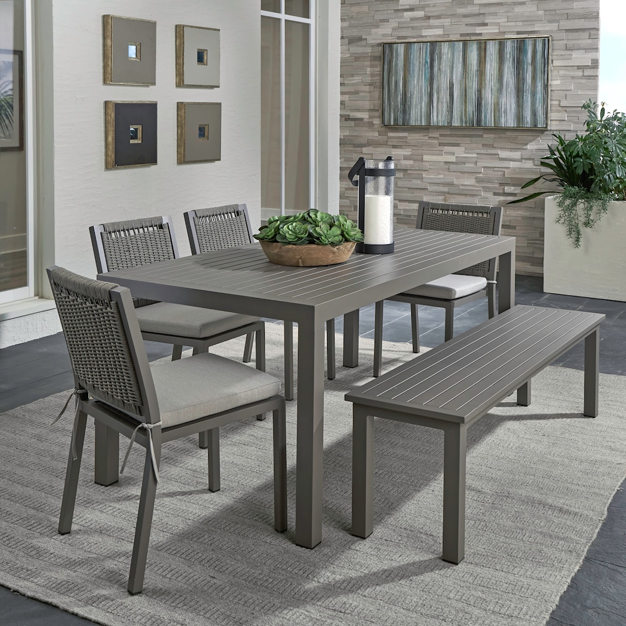 Liberty Furniture Plantation Key 6-Piece Outdoor Dining Set